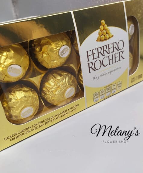 caja de ferrero rocher con logo